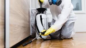 Best Indoor Pest Control  in Toppenish, WA